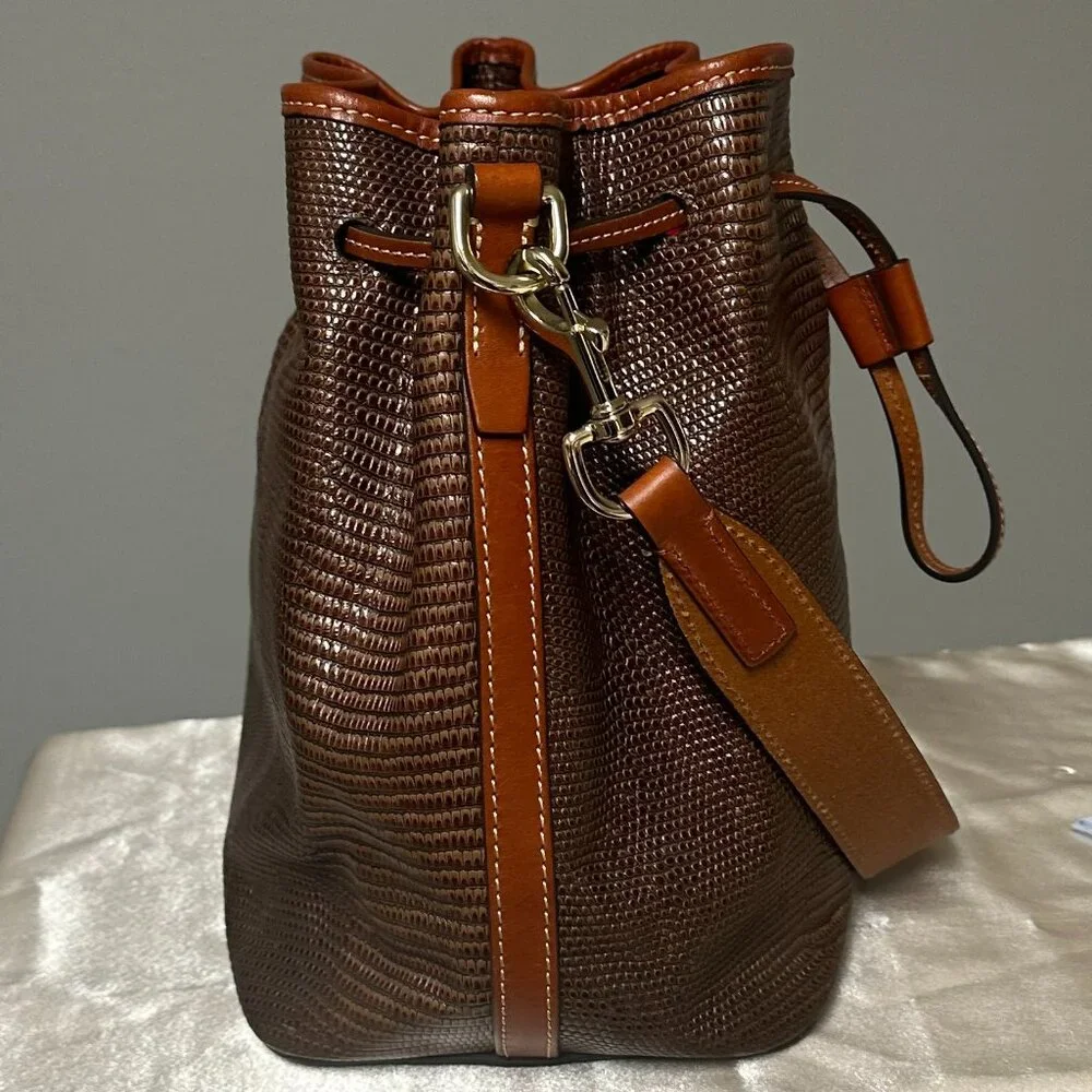 Embossed Lizard Drawstring - Picture 9 of 15